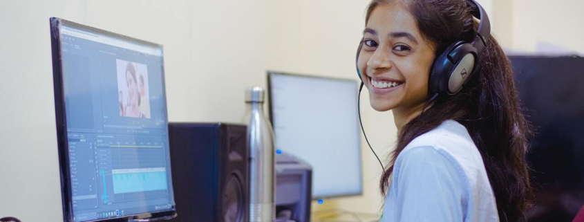 Media kit for podcasts: what to include in media kits to attract brands.